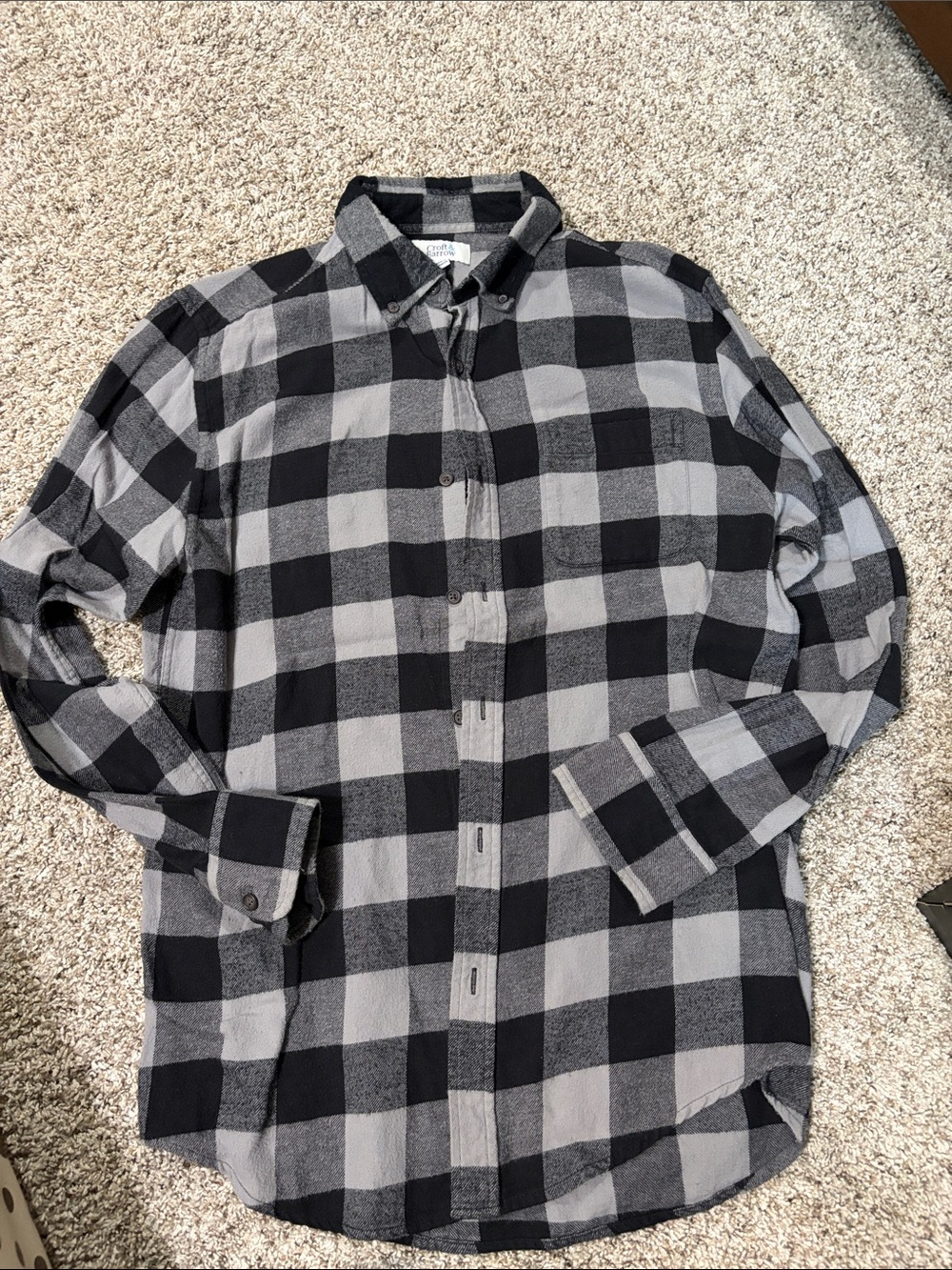 croft & barrow Black and Gray Plaid Button-Down Shirt